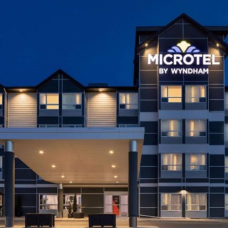 Microtel Inn And Suites By Wyndham Weyburn Εξωτερικό φωτογραφία