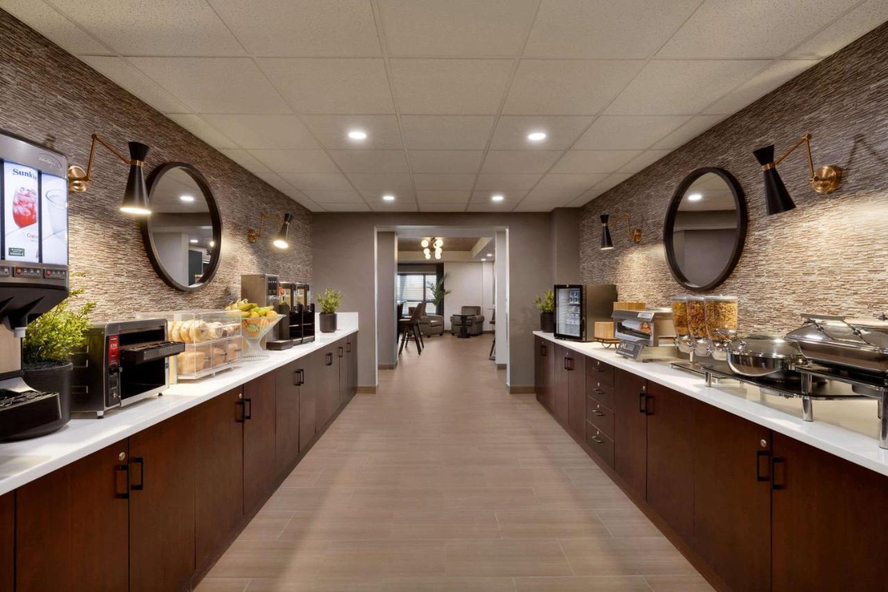 Microtel Inn And Suites By Wyndham Weyburn Εξωτερικό φωτογραφία